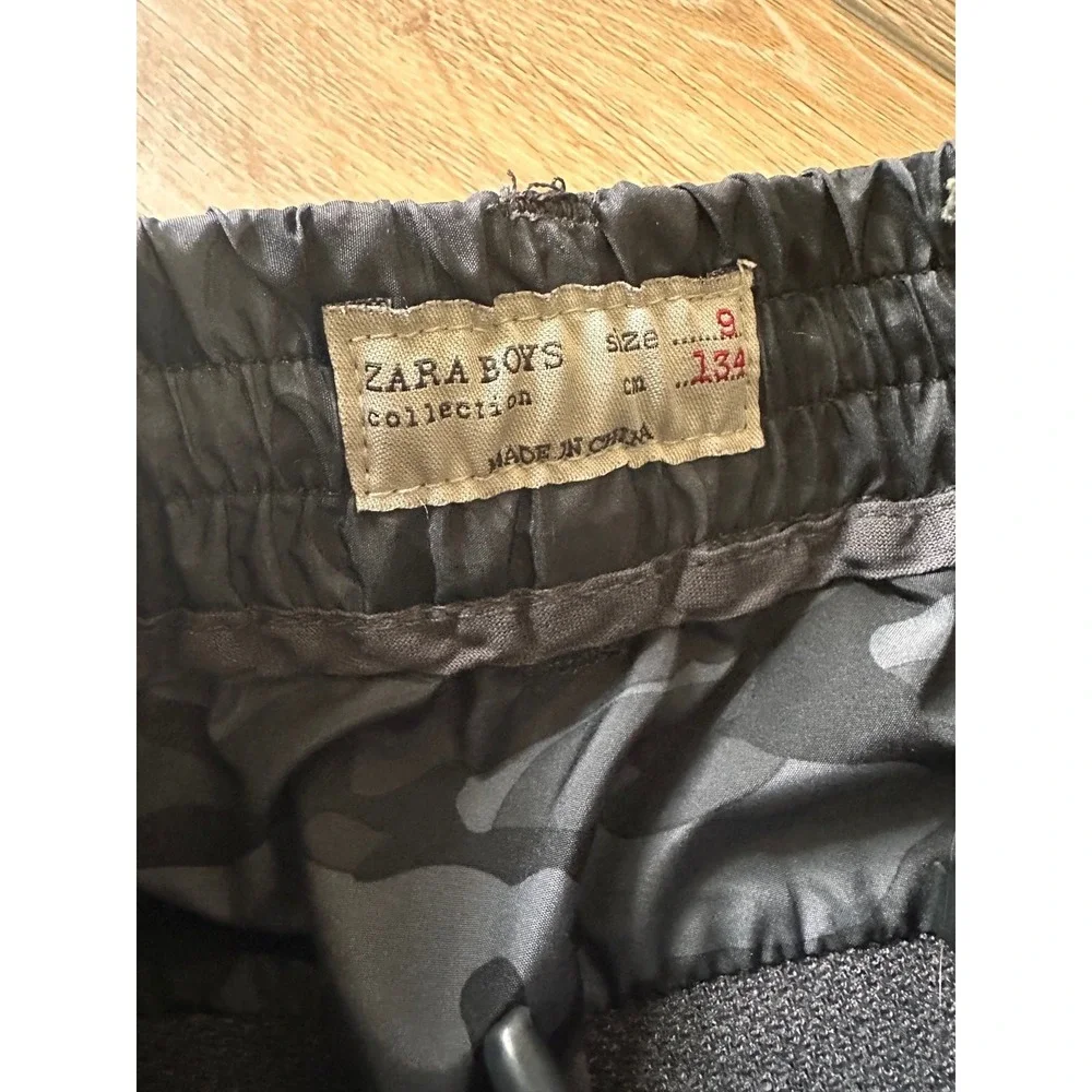 Zara boys gray camo dress‎ pants sz 9 large